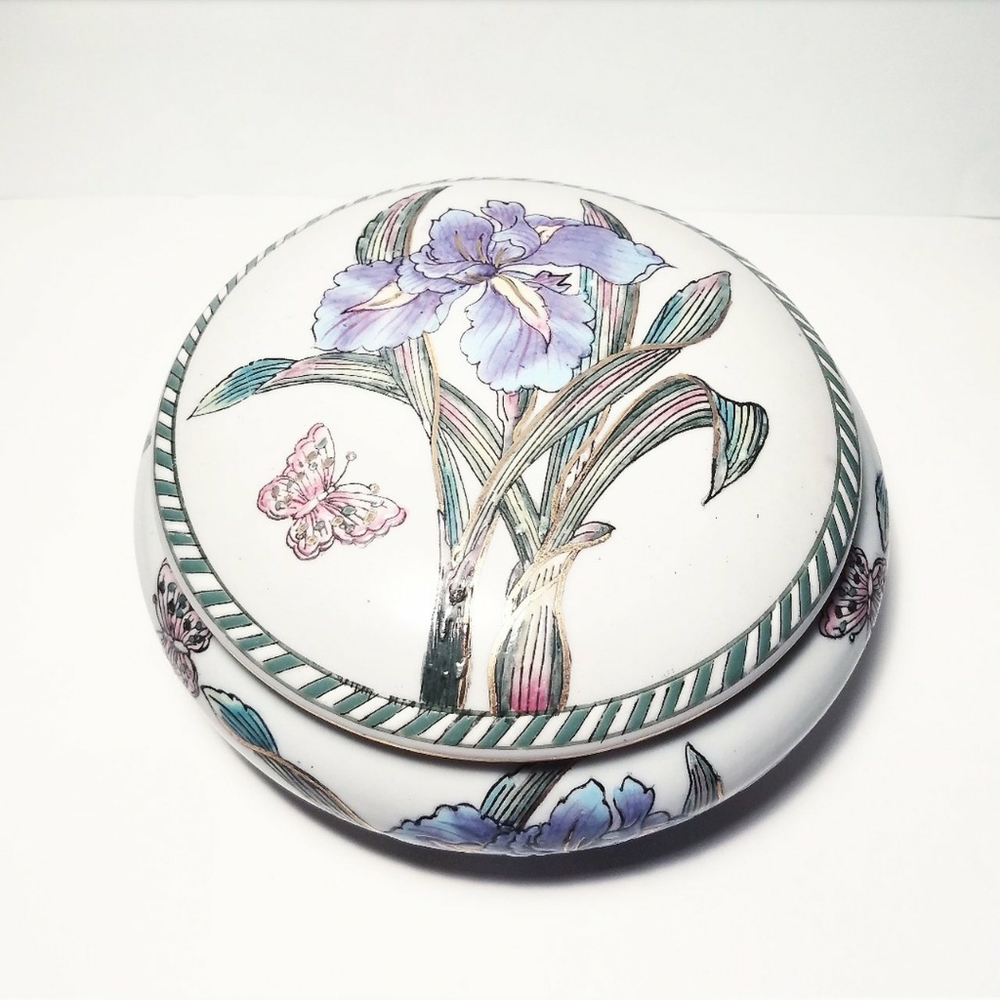 Vintage Antique Porcelain Butterfly Trinket Box